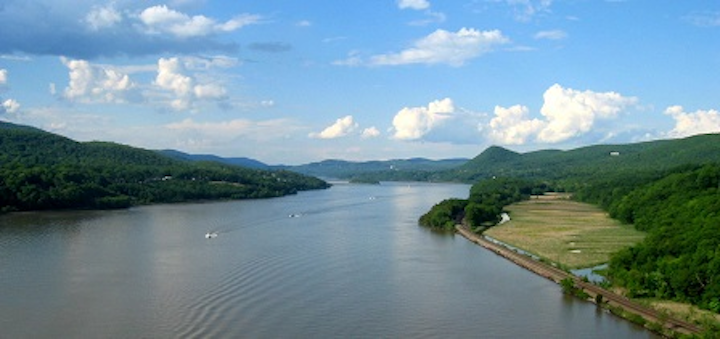 Hudson Web