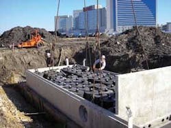 Th 0802uwmshowpreview04 Th 0802uwmshowpreview04