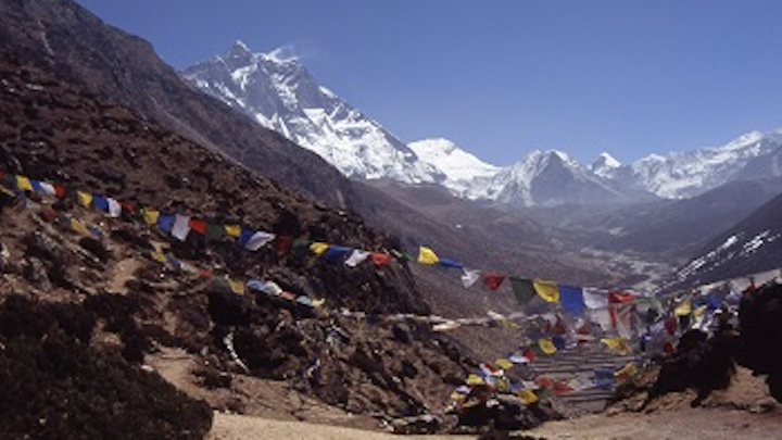 Content Dam Ww Online Articles 2016 04 Prayer Flags Nepal 1442721 1278x866