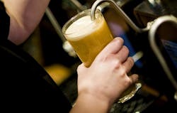 Content Dam Ww Online Articles 2016 05 Greene King Pulling Pints Image