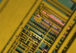 Content Dam Ww Online Articles 2016 08 Siliconchip By Shapeshifter Content Dam Ww Online Articles 2016 08 Siliconchip By Shapeshifter