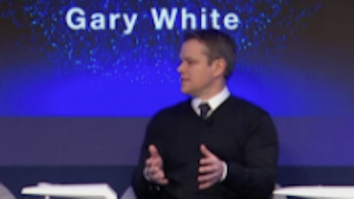 Content Dam Ww Online Articles 2017 01 Ww Newscast 20170123 Story5a Matt Damon Gary White World Economic Forum Switzerland 200x150