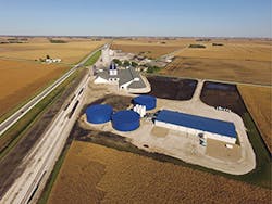 We1703 19 300x225 We1703 19 300x225