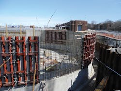 1703wwft1 P01 1703wwft1 P01