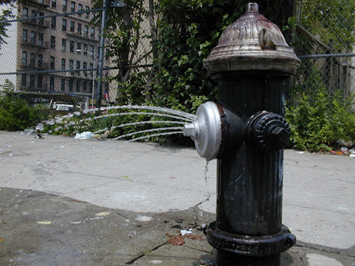 Content Dam Ww Online Articles 2017 04 1280px Fire Hydrant With Water In Brooklyn New York