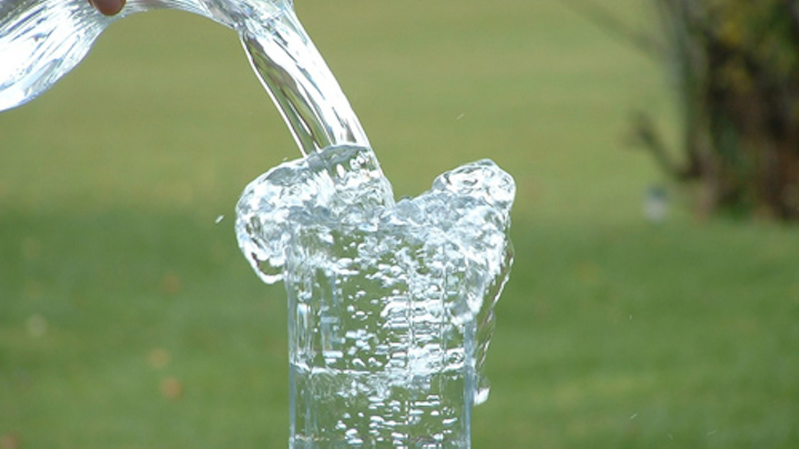 Content Dam Ww Online Articles 2017 05 Glass Of Water Rush