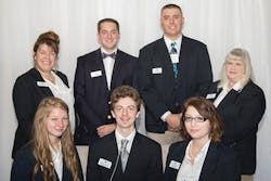 1706wwwum P02 1706wwwum P02