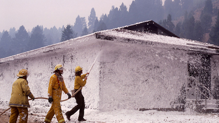 Content Dam Ww Online Articles 2017 08 1200px Firefighters Spray Foam