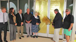 Content Dam Ww Online Articles 2017 11 Leed Ribbon Cutting Photo