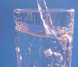 Content Dam Ww Online Articles 2017 11 Stilles Mineralwasser