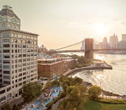 1806wwcvr P01 1806wwcvr P01