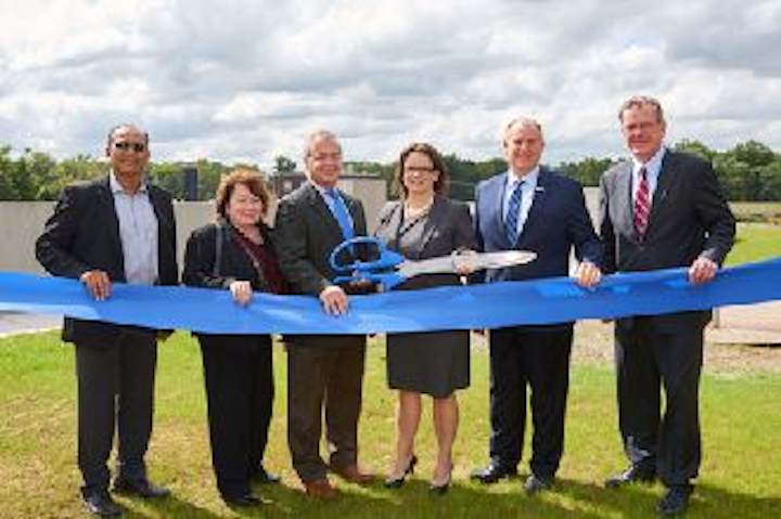 Content Dam Ww Online Articles 2018 09 Ww Ribbon Cutting Rm