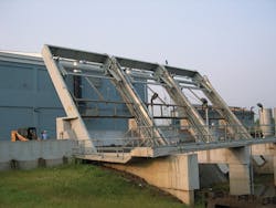 The Permanent Canal Closures and Pumps Project is using 17 customized SUEZ Climber Screen* systems. The Permanent Canal Closures and Pumps Project is using 17 customized SUEZ Climber Screen* systems.