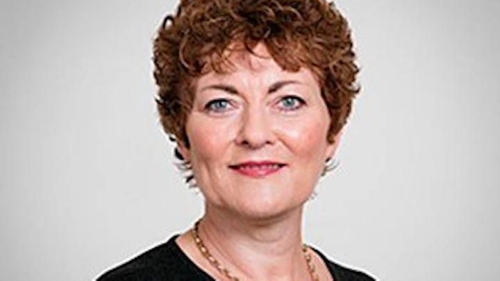 Catherine Lynn
