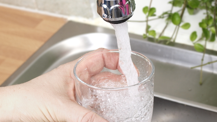 Content Dam Diq Online Articles 2013 12 Glass Of Water