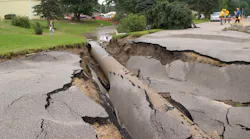 Content Dam Ww Online Articles 2016 12 Fema 31750 Minnesota Road Damaged By Flood Waters