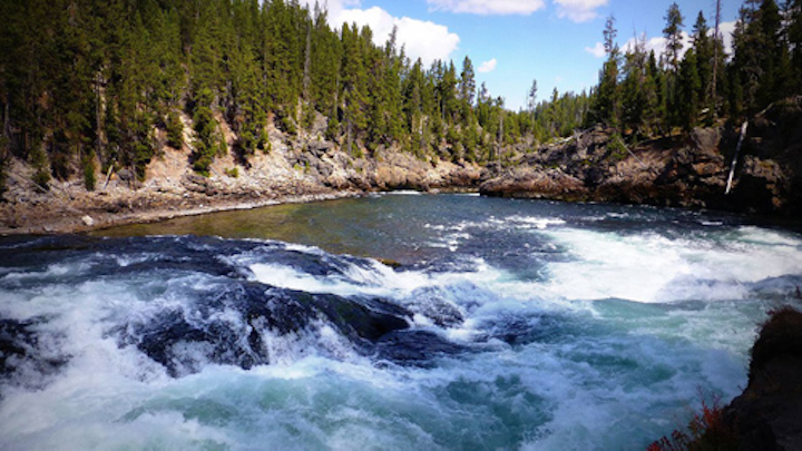 Content Dam Ww Online Articles 2016 12 Whitewater Rush