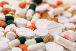 Content Dam Ww Online Articles 2019 03 Ww Addiction Antibiotic Capsules 159211