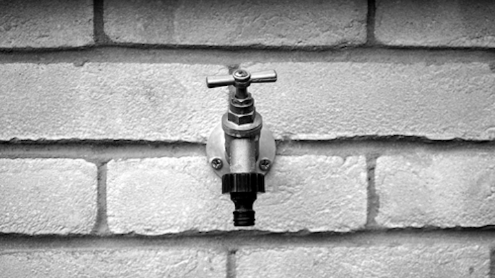 Content Dam Ww Online Articles 2019 03 Ww Faucet Brick Wall Bricks Faucet 211762