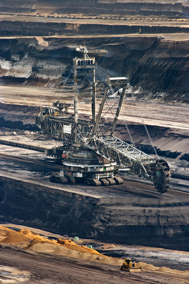 Content Dam Ww Online Articles 2019 03 Wwi Coal Bucket Wheel Excavator Coal Equipments 60008