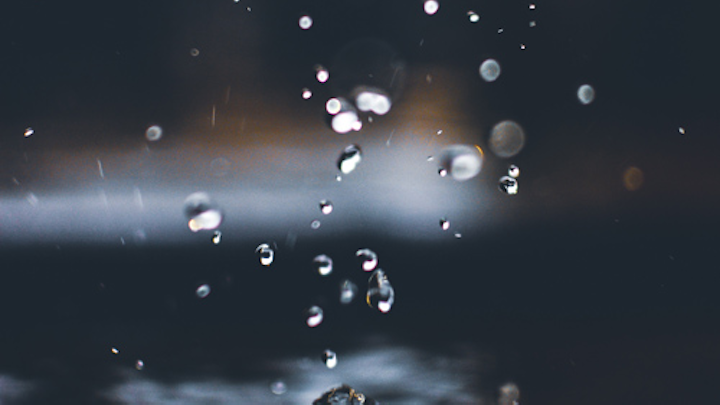 Content Dam Ww Online Articles 2019 04 Ww Art Blue Water Close Up 1251293