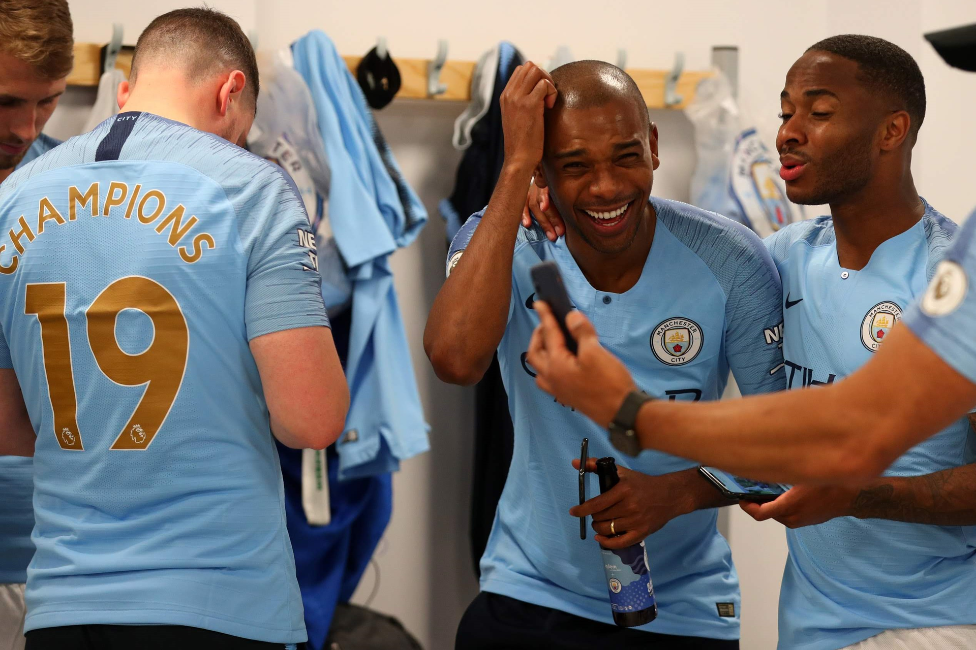 Raining Champions 2 1 5cd9979ecc3ea