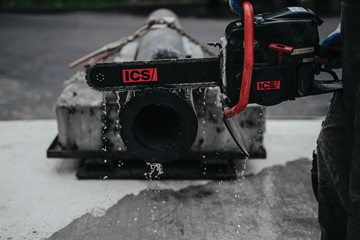 The ICS® power cutter with PowerGrit® pipe cutting chain is the world’s largest water company’s tool of choice when cutting pipe in the trench.