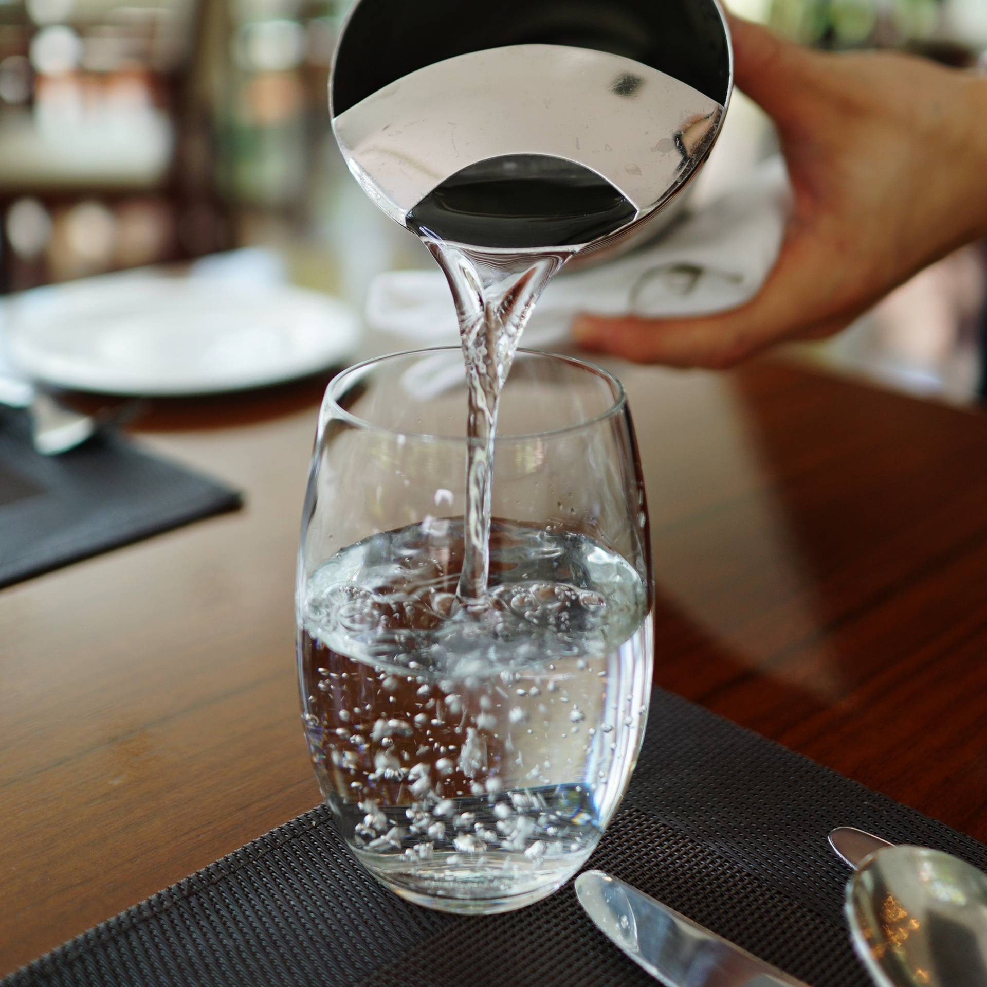 Adult Blur Bottle Close Up 279947 5e0a1acb0a8cb