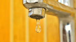 Close Up Photo Of Water Drop 2583028