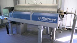 Flottweg OSE decanters keep the discharge of dry material constant, thereby feeding the digestion tower steadily and maximizing gas yield. Flottweg OSE decanters keep the discharge of dry material constant, thereby feeding the digestion tower steadily and maximizing gas yield.