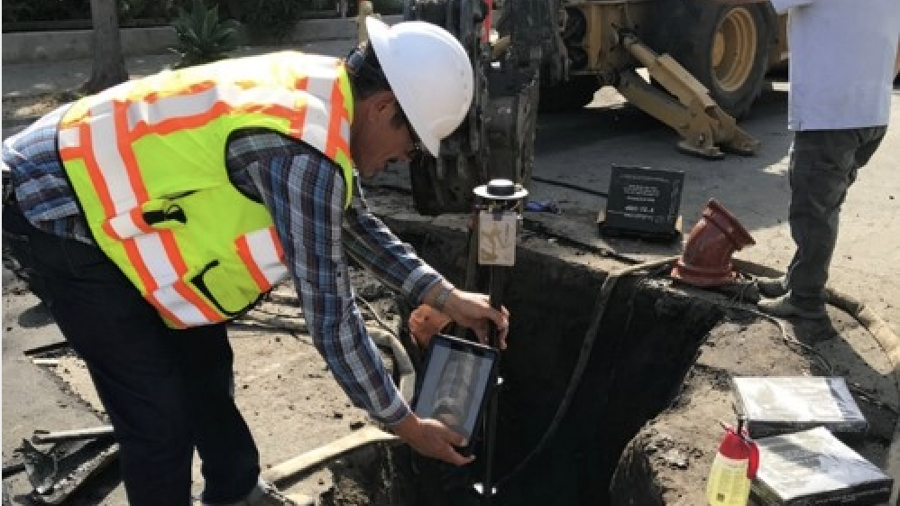Strengthening Field Data Collection With Mobile Gis Waterworld City Of Mobile Gis