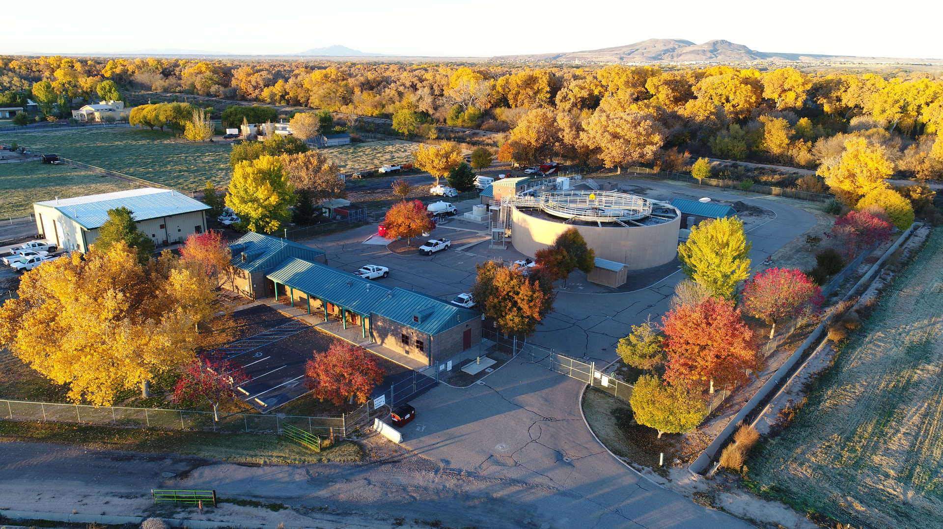 Peralta pumps its wastewater to the neighboring town of Bosque Farms, located a few miles away, eliminating the need to build its own wastewater treatment plant.