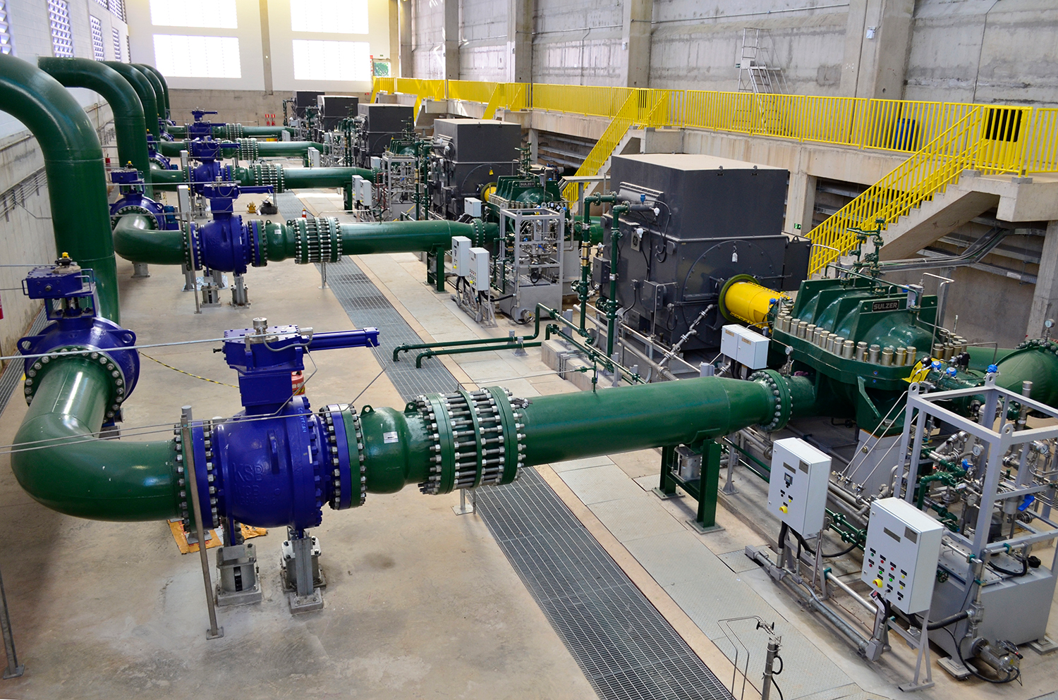 Sulzer provided five HPDM 500-970-2d/23 pumps, among the largest in the company&rsquo;s range.
