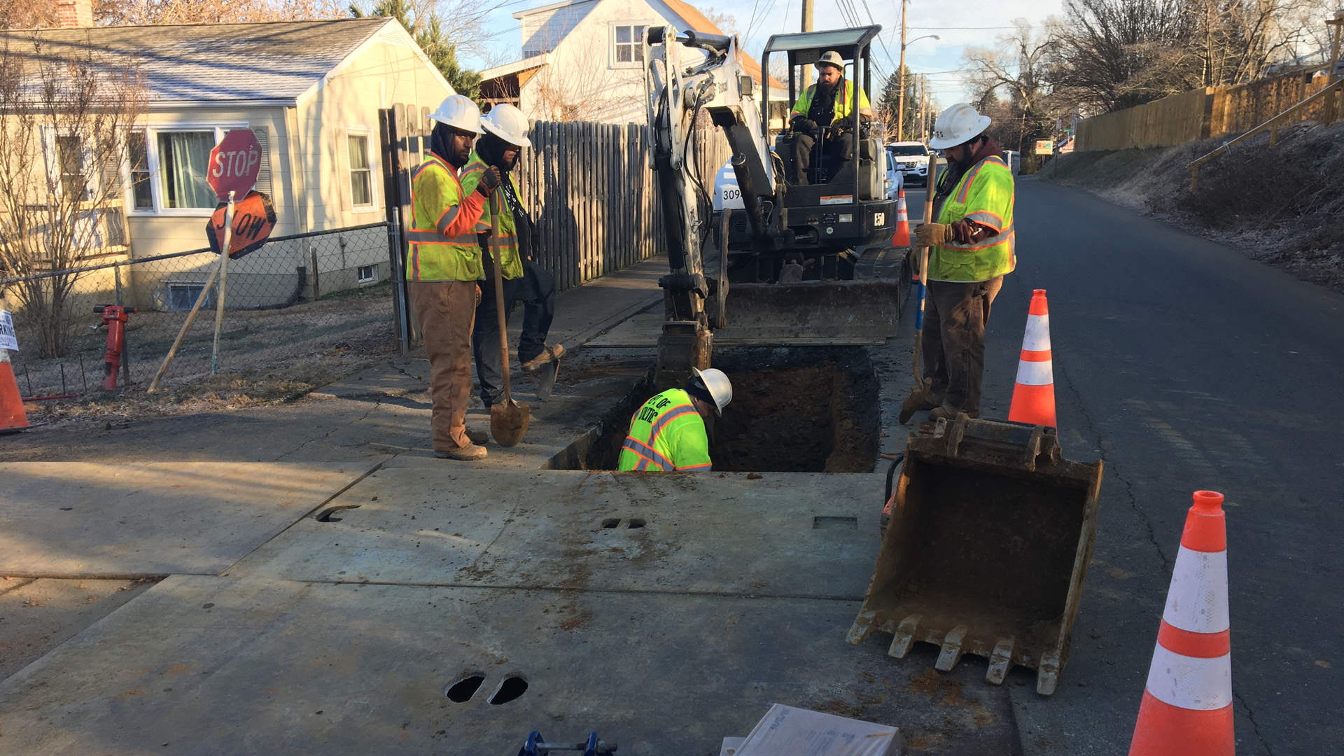 The Charlottesville (Va.) utility worked to replace a mechanical T connection that had 2-inch piping connected to it with minimal downtime for customers.