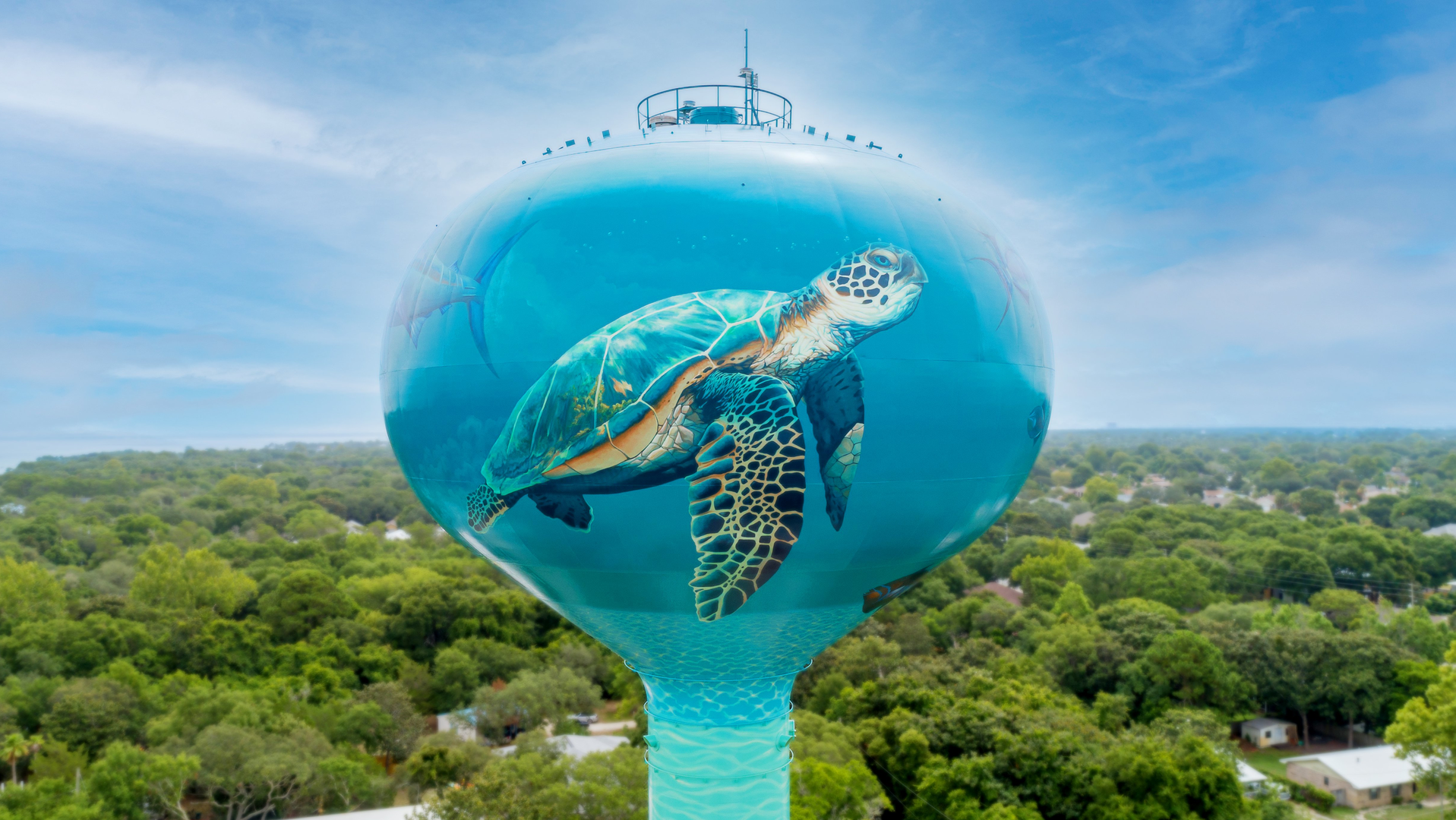 Last year&rsquo;s Tank of the Year in Destin, Florida - painted by artist Eric Henn.