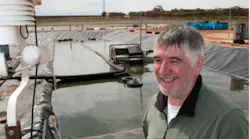 Flinders Professor Howard Fallowfield conducting research at the HRAP at Kingston-on-Murray in South Australia.