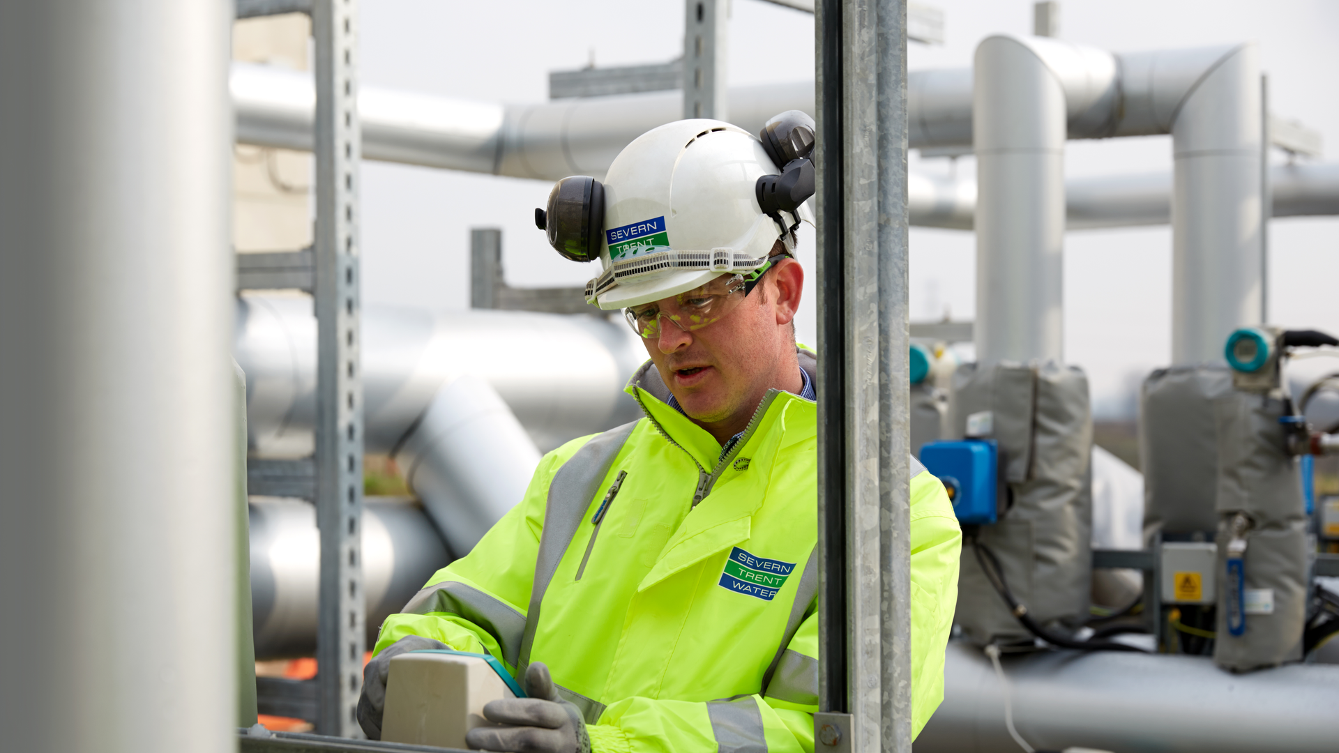 Severn Trent Site Worker 6148a72308277