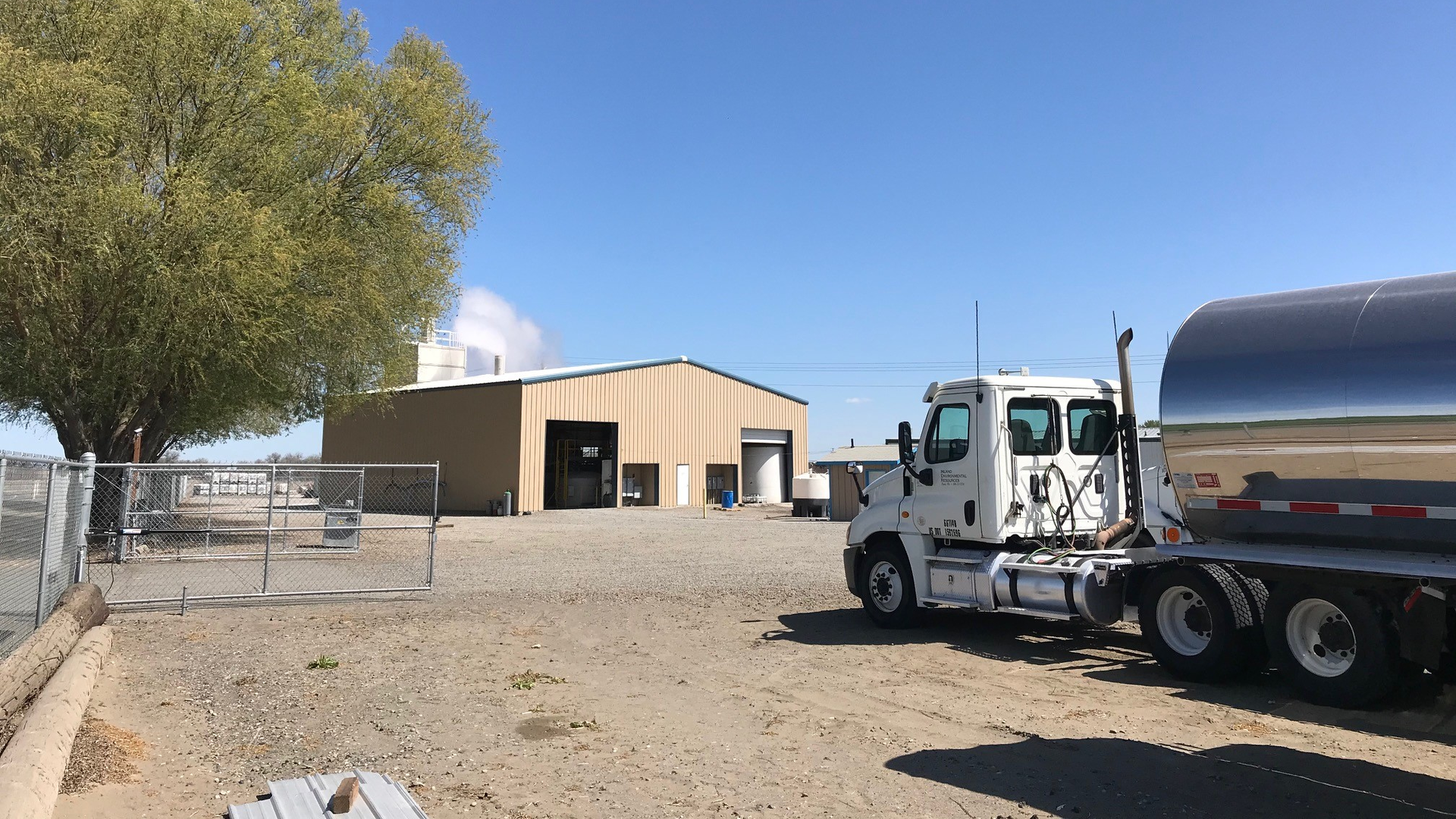 The Spokane County Regional Water Reclamation Facility realized a 65 percent reduction in chemical usage (by volume) and a significant reduction in digested sludge volume when replacing their previous treatment with magnesium hydroxide for 90 days.