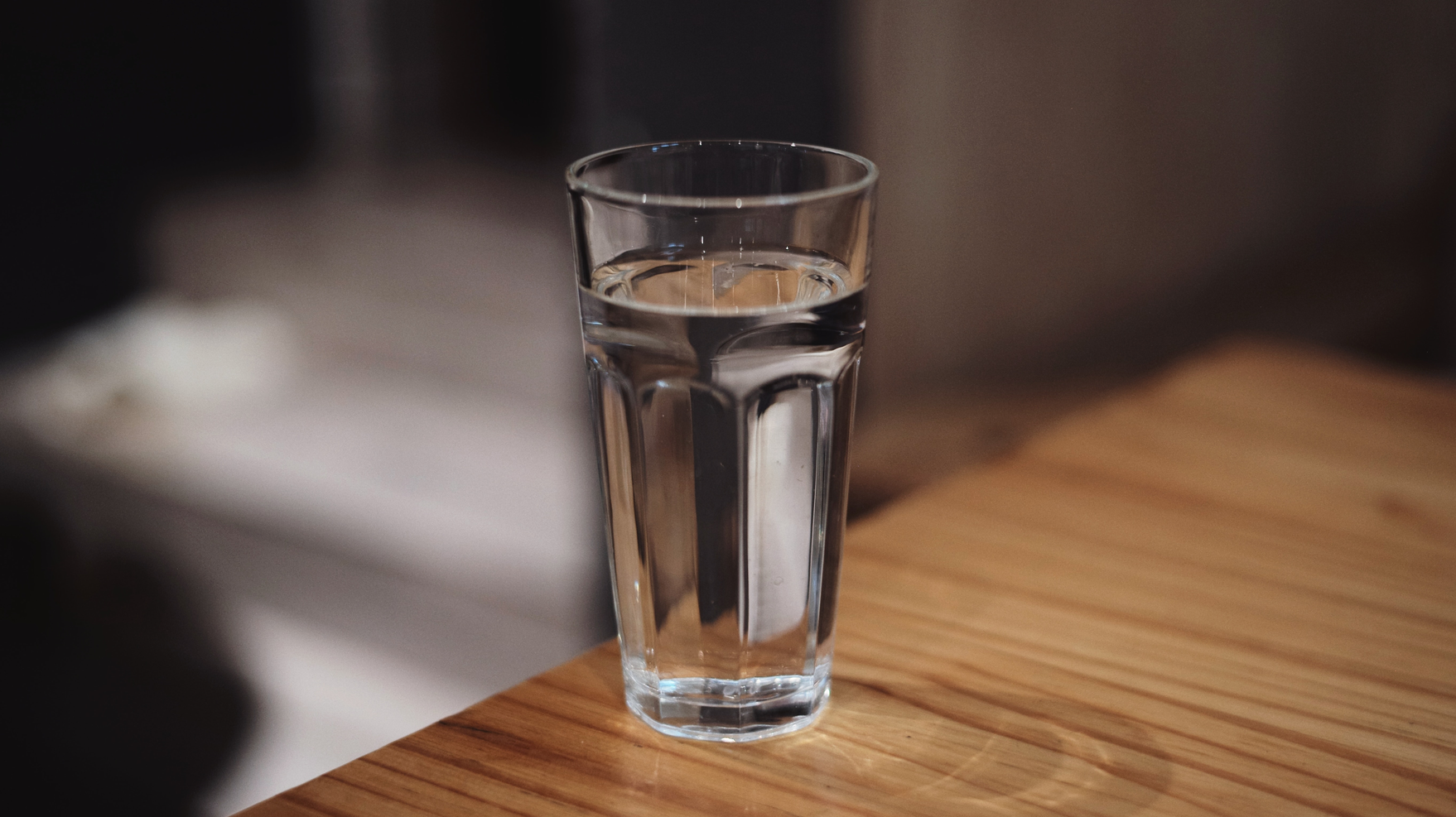 21 Swan H Nbs5q5klc Unsplash 1 61f17192be5c6