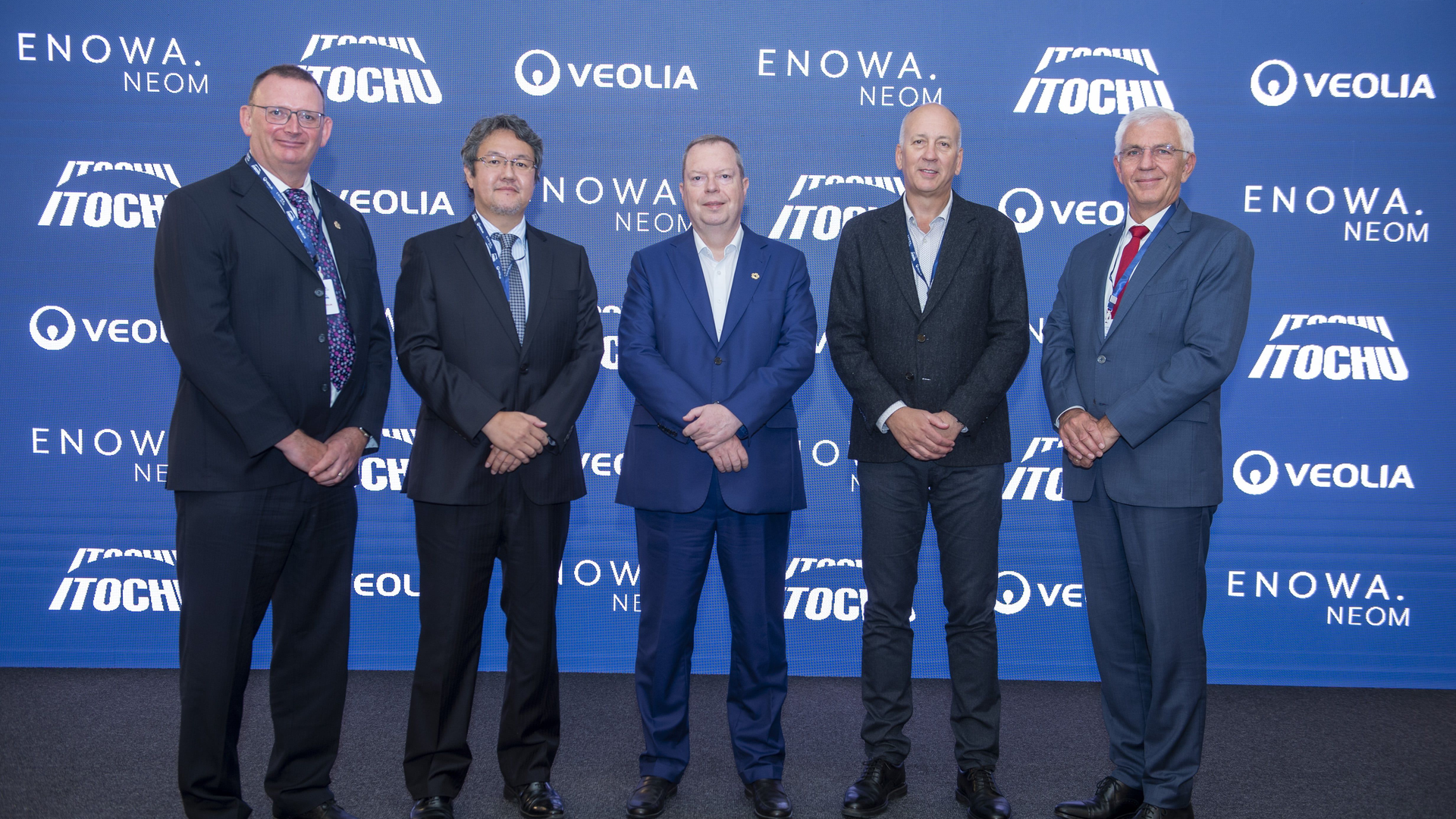 Located in OXAGON and aiming to produce its early water in 2024, the plant will use a high-recovery reverse osmosis process producing separate, highly concentrated, brine streams in addition to desalinated water