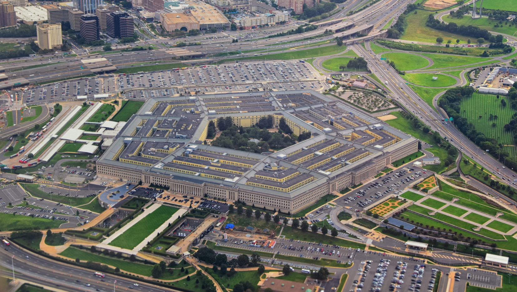 Dreamstime Xxl 131442725 62bc4850cf06d