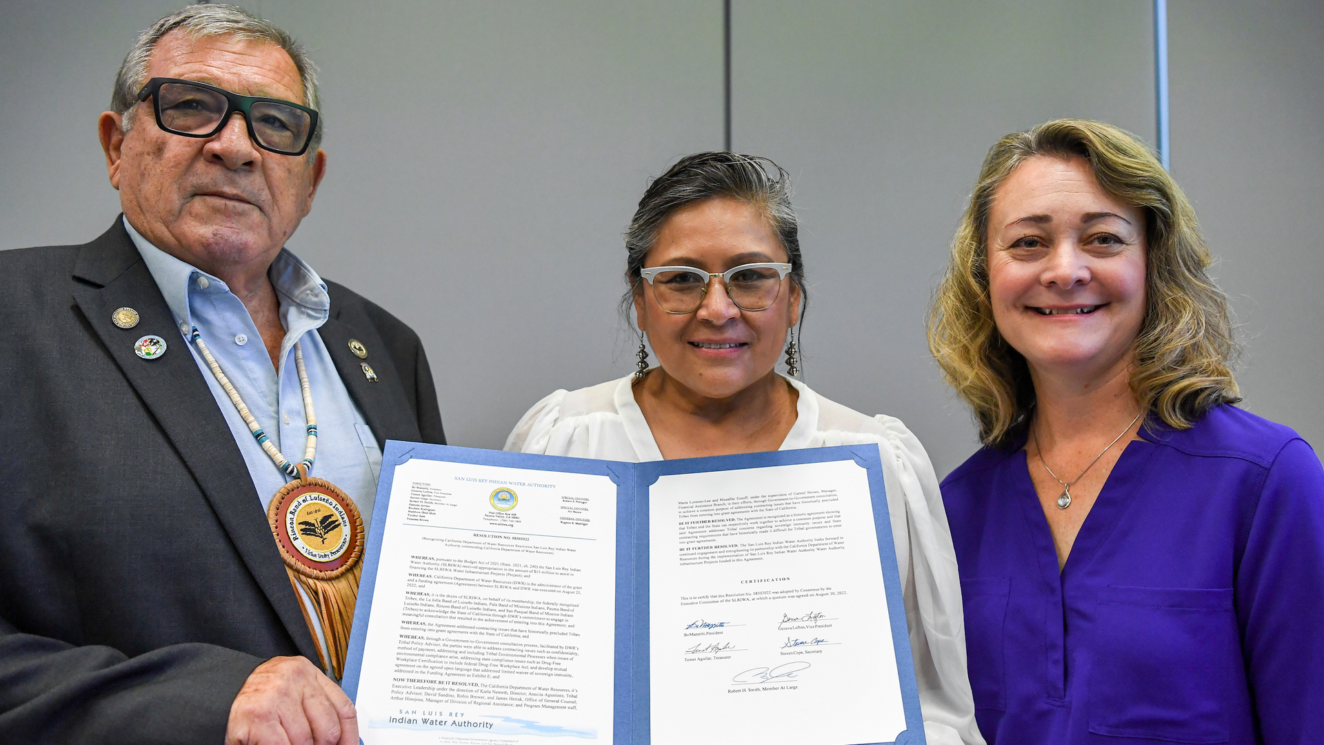 DWR and the San Luis Rey Indian Water Authority officials celebrate the signing of the funding agreement.