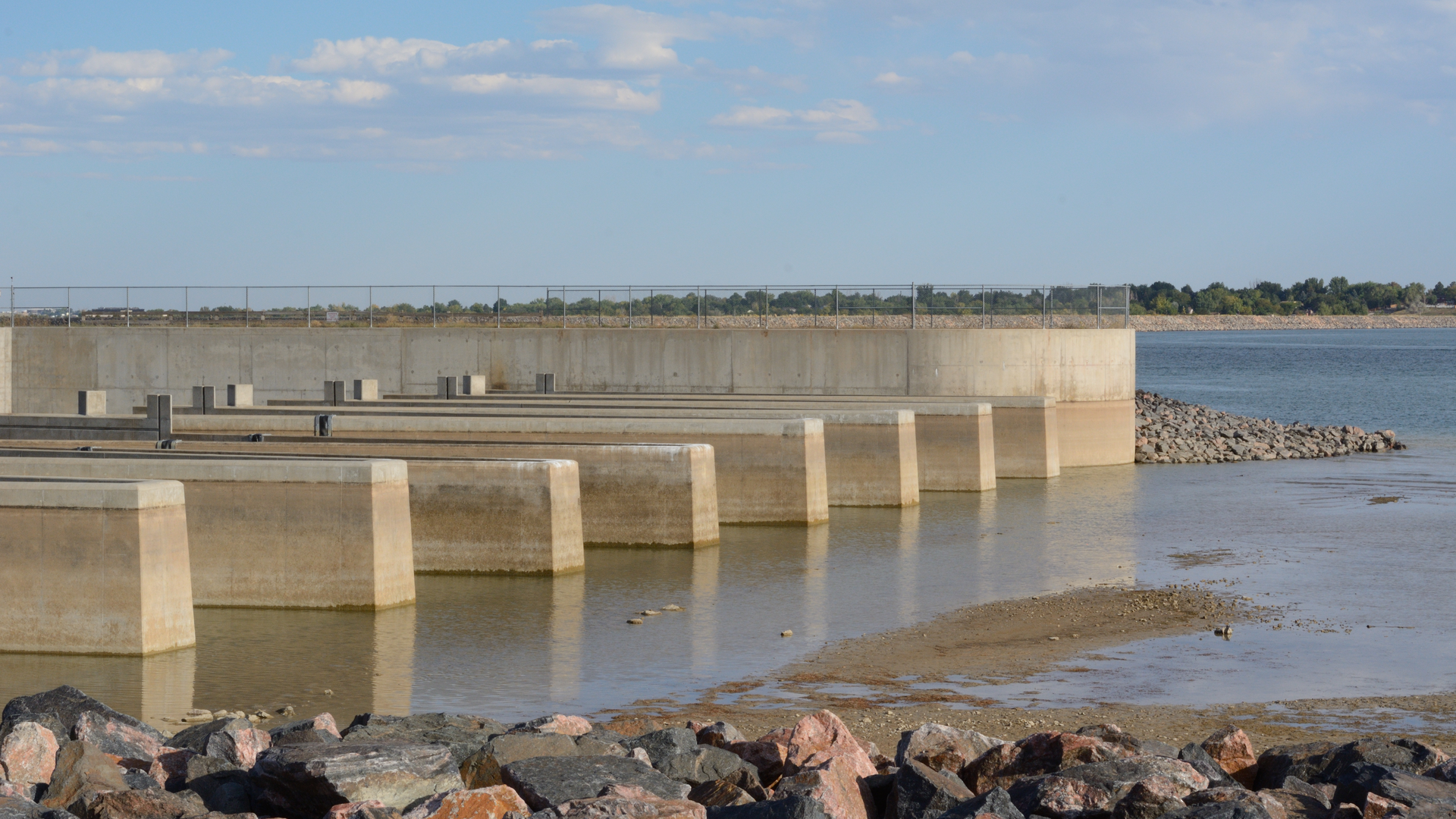 Dreamstime Xxl 127069311 63d3f9eb079a5