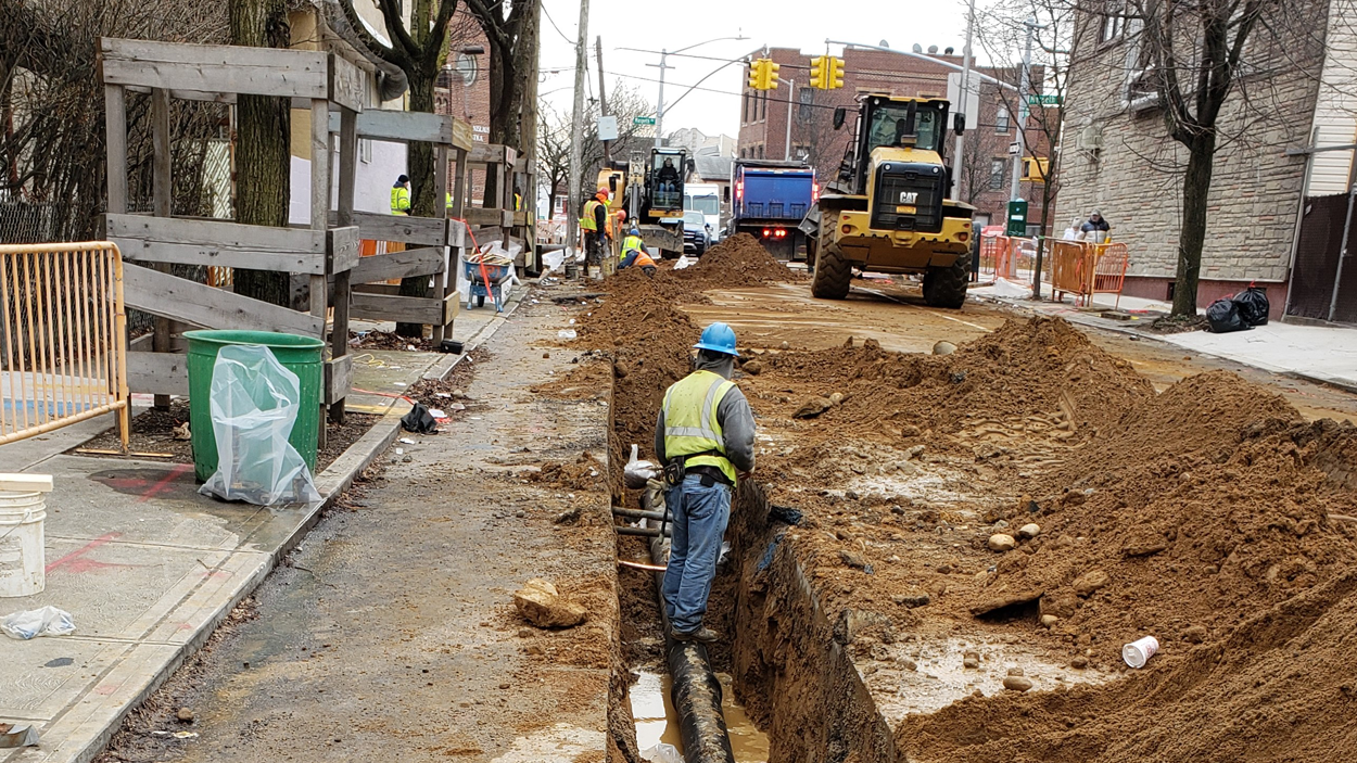 NYC installs over a mile of new water mains in Maspeth, Queens WaterWorld