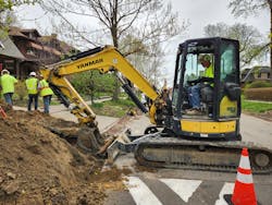 DWSD considered hydro-excavating every one of its 311,000 services and visually confirm the material. The cost of such a project would have far exceeded DWSD’s entire water supply operating budget. DWSD considered hydro-excavating every one of its 311,000 services and visually confirm the material. The cost of such a project would have far exceeded DWSD’s entire water supply operating budget.