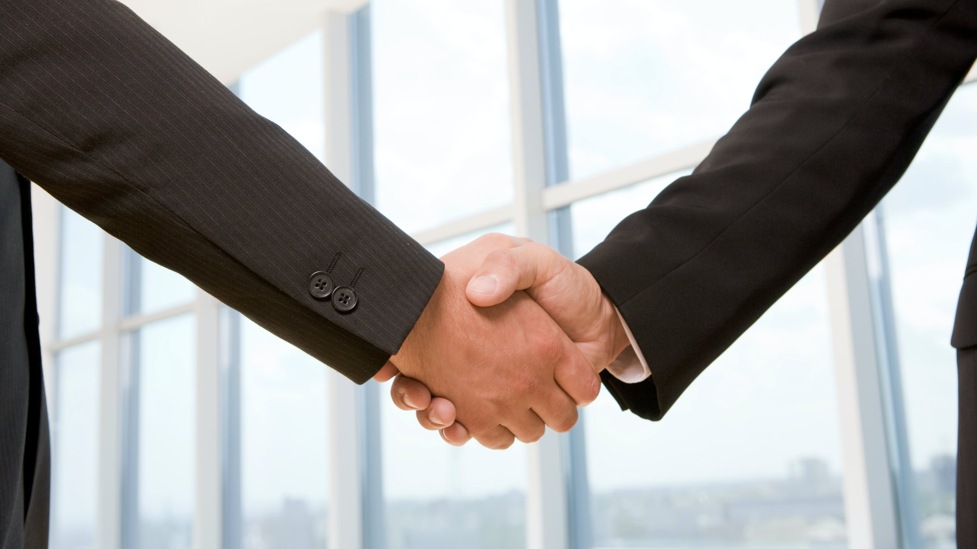 654e42e60eb2cb001faddf5f Dreamstime Xxl 10495529