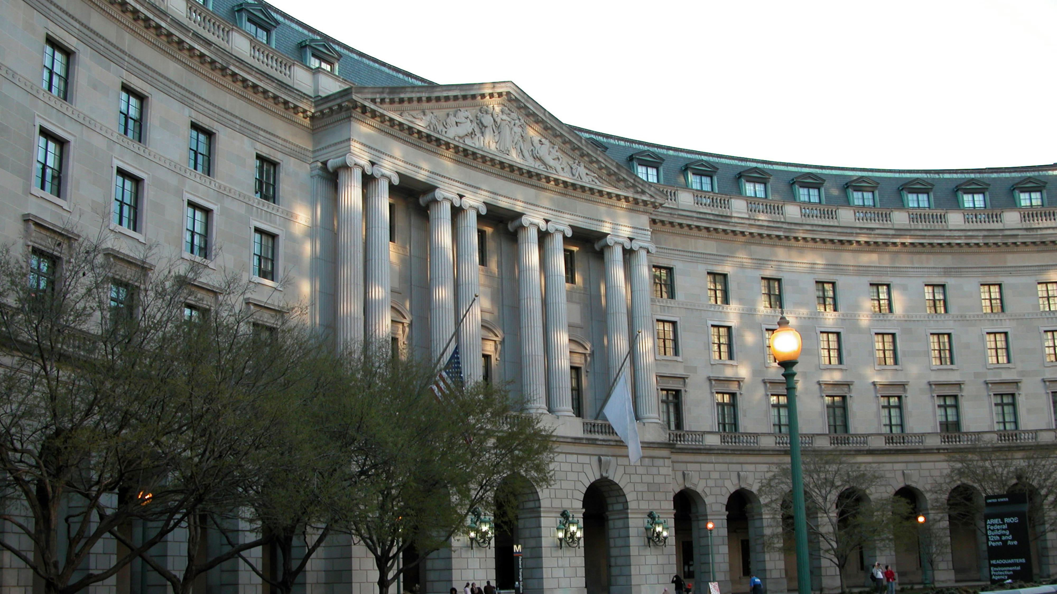 65df4a5a2382c9001ece6183 Dreamstime Xxl 133239