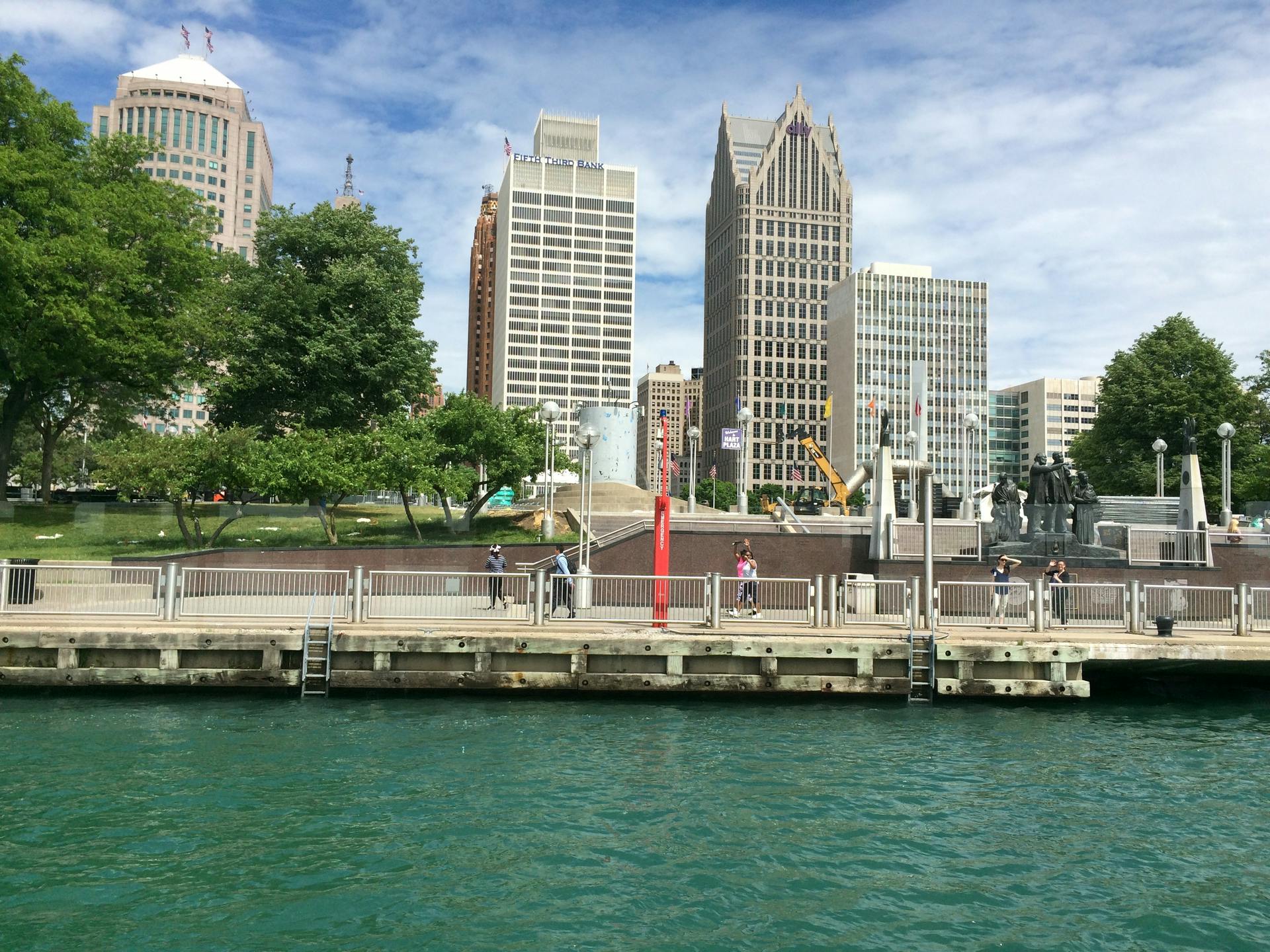 65e726a7a9f492001e1be128 Dreamstime Xl 129960715