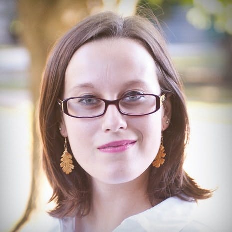 65e729a81f04ab001e1d8b9b Laurenestes Square