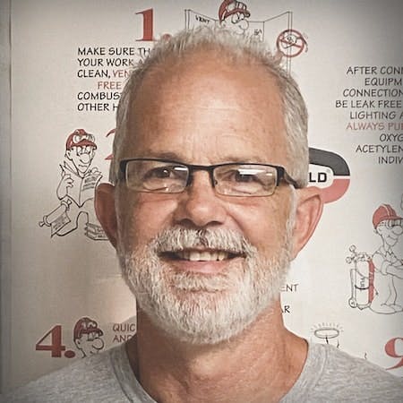 65e72d5b1f04ab001e1d8fee Jakecobb